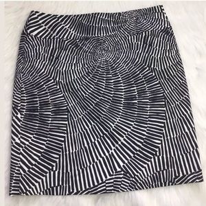 Black white printed Chaus pencil career skirt 10